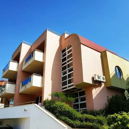 - Astra By The Apartment Sozopol